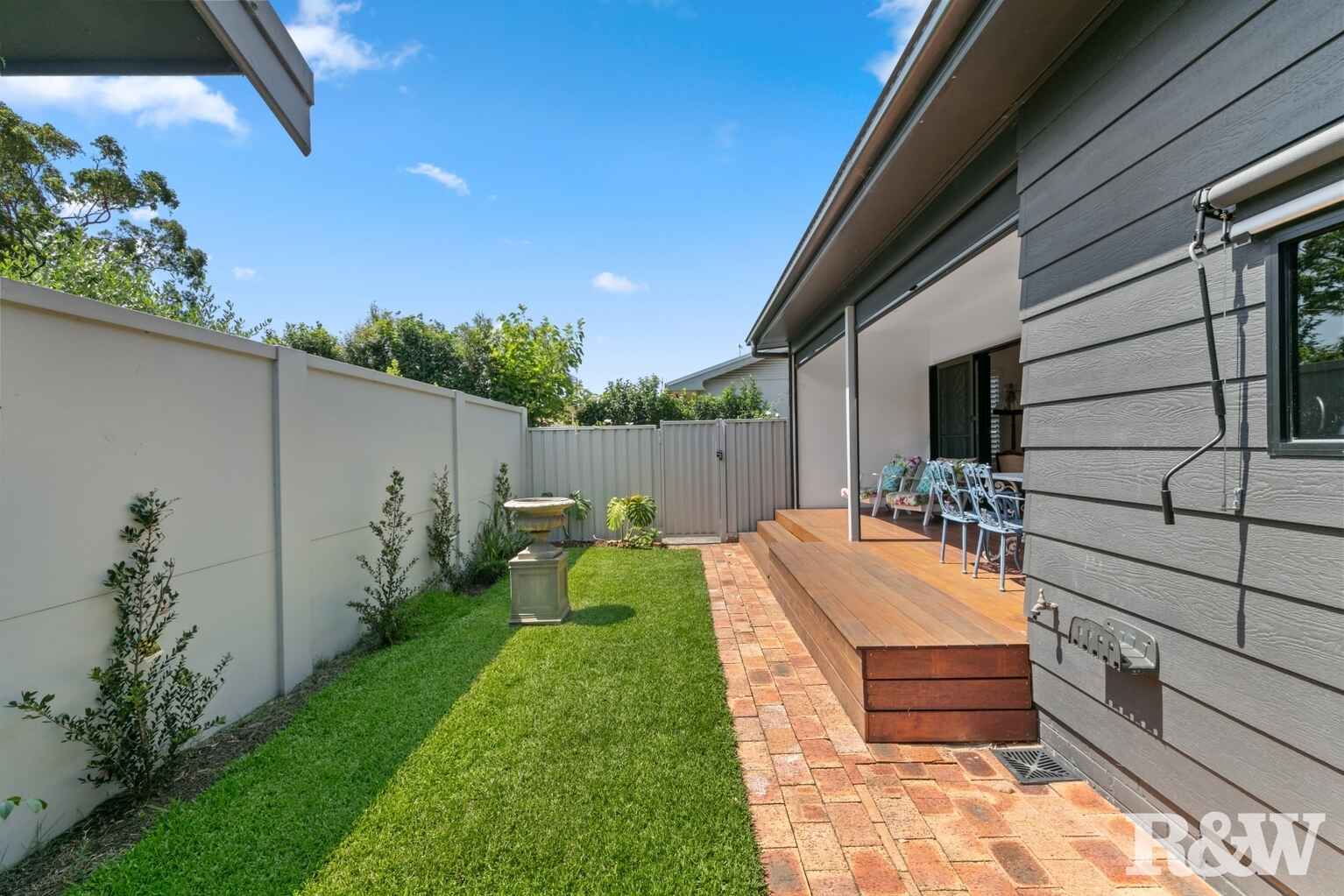 1/101 Ocean Beach Road Woy Woy