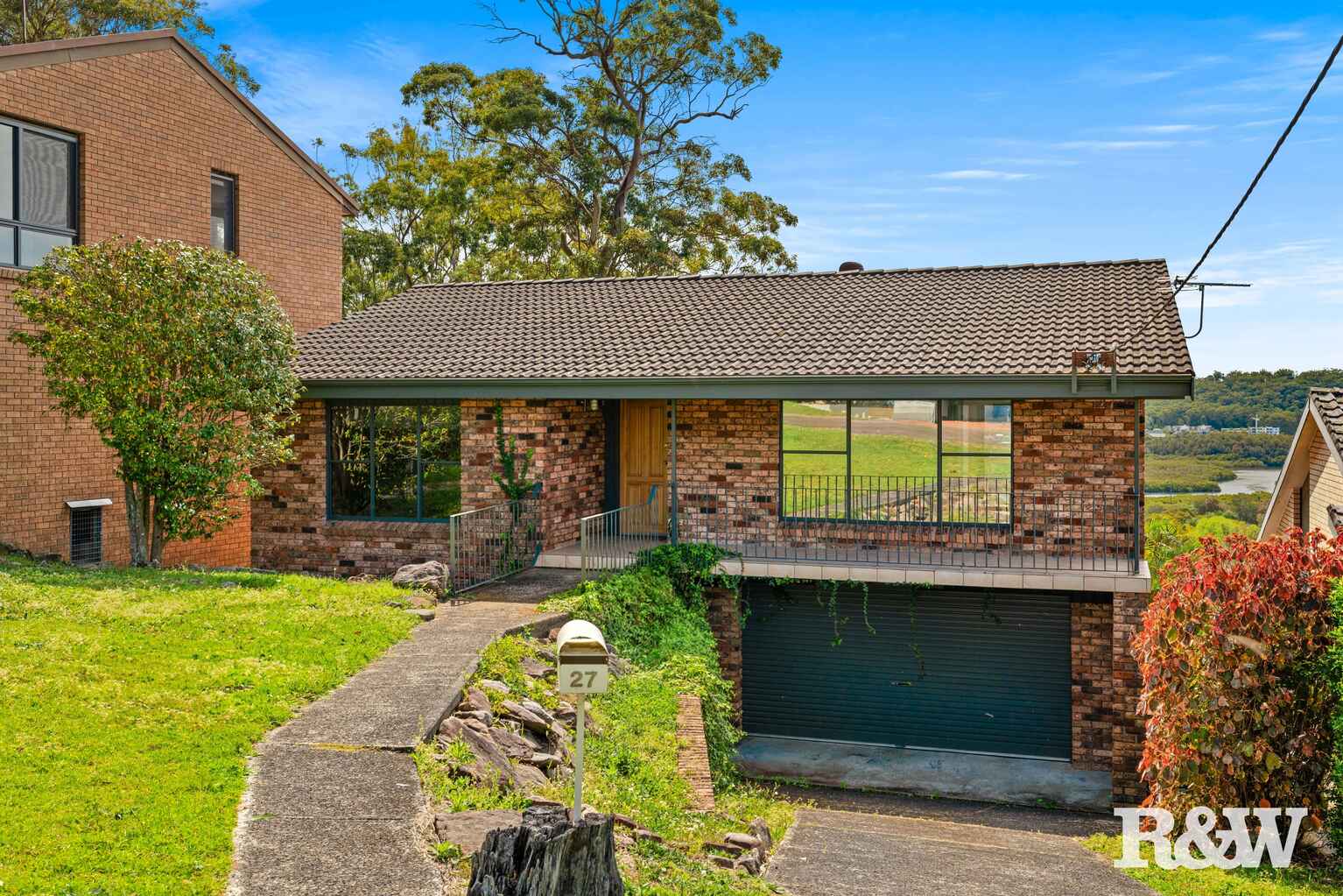 27 Penang Street Point Clare