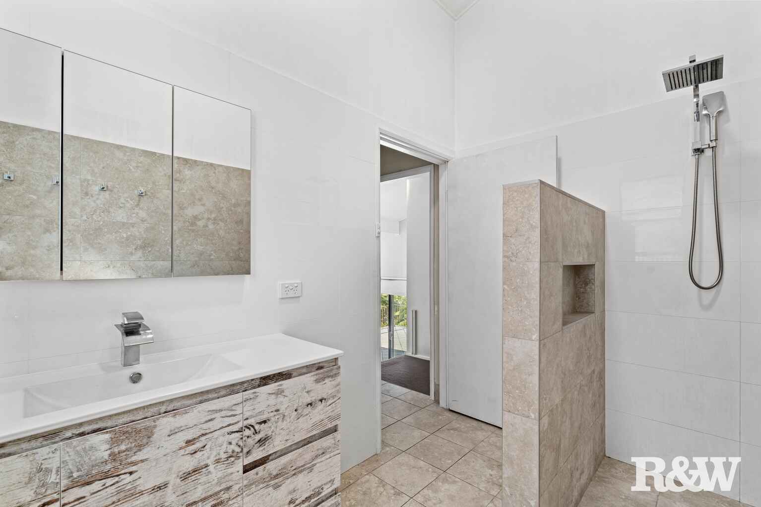 27 Penang Street Point Clare