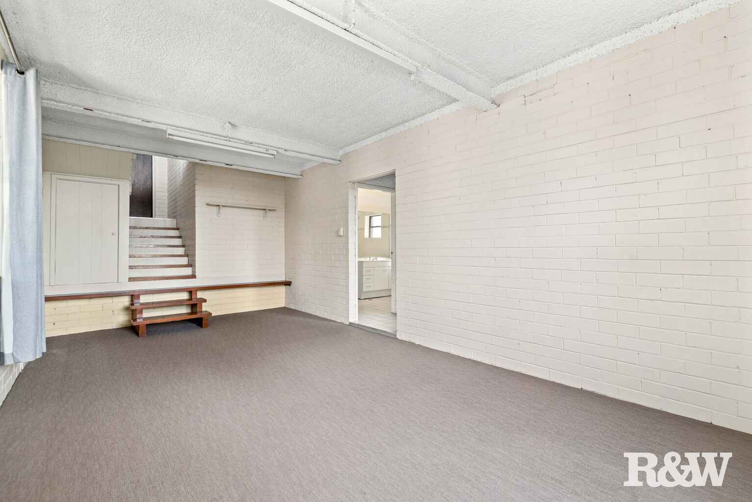 27 Penang Street Point Clare