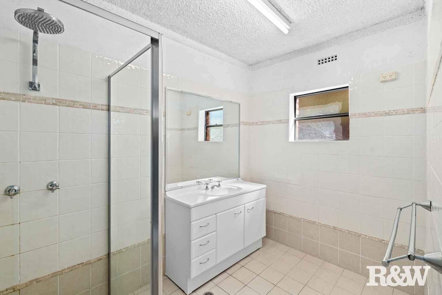 27 Penang Street Point Clare