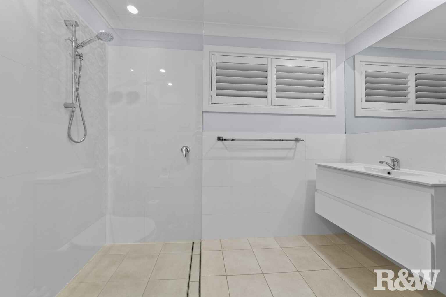 10/263-265 Blackwall Road Woy Woy