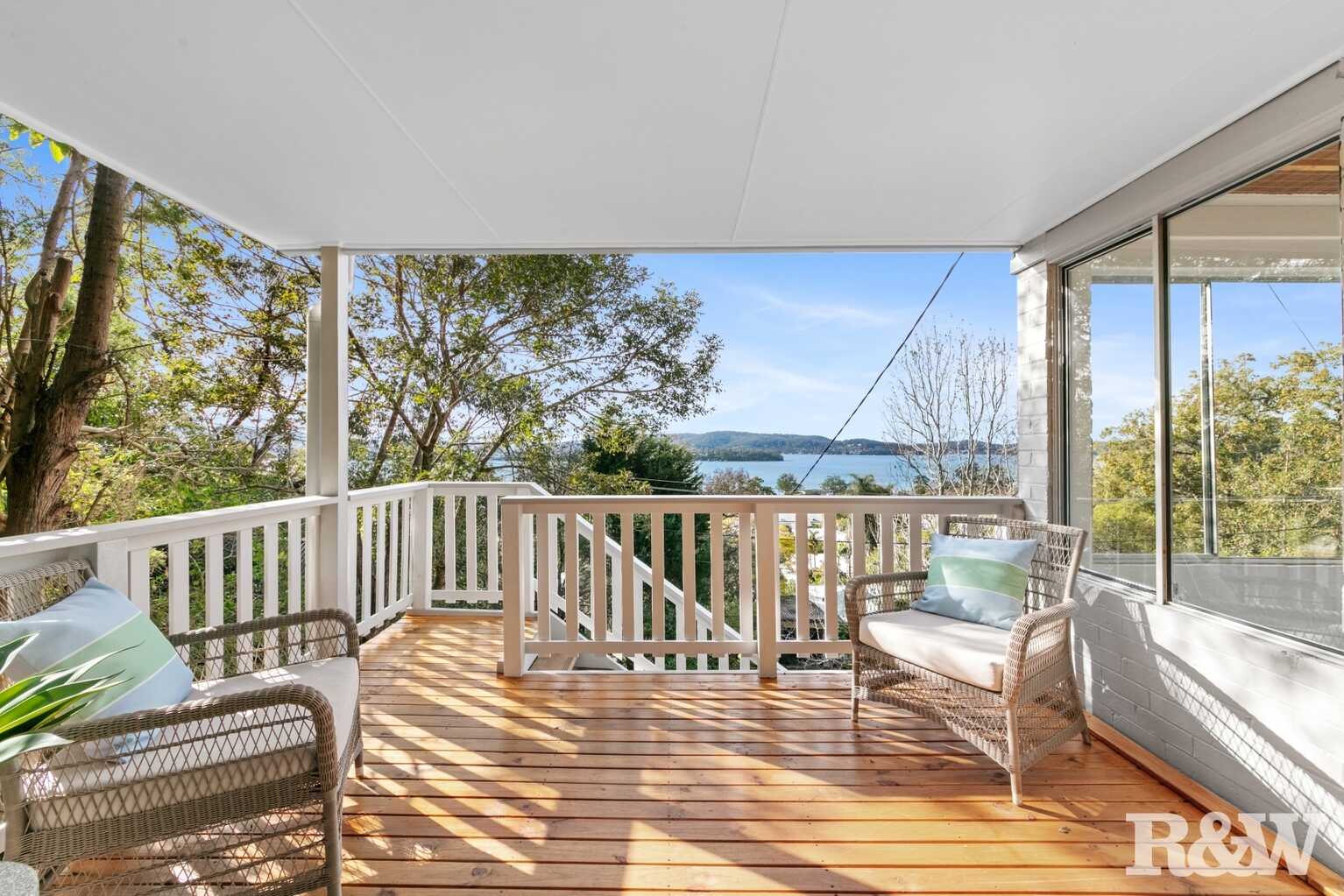 23 Hughes Street Point Clare
