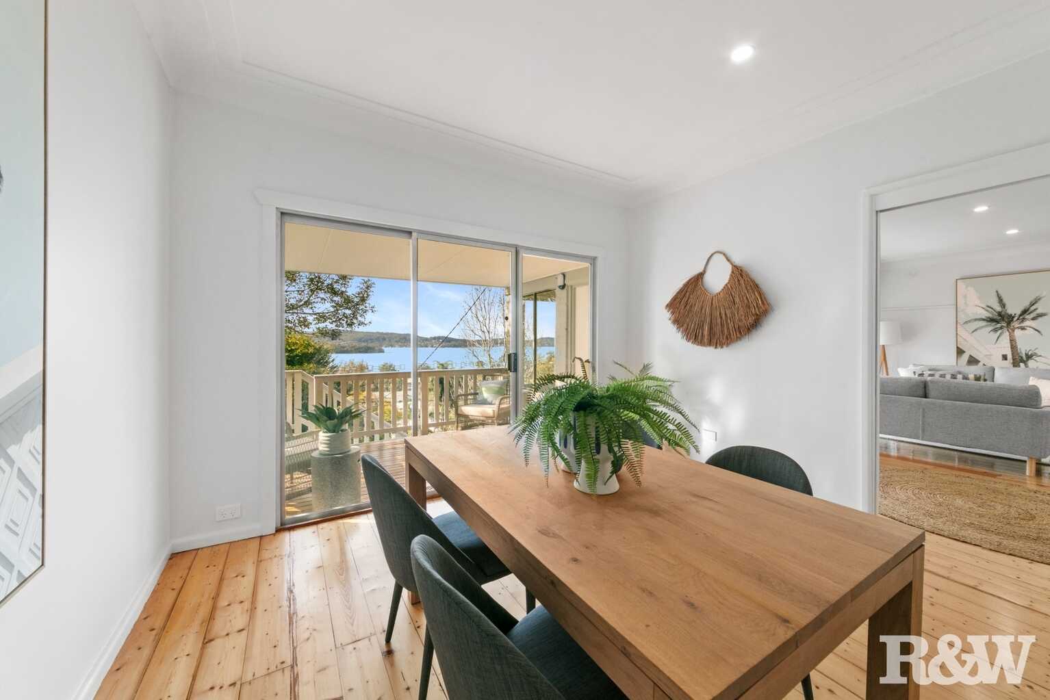 23 Hughes Street Point Clare