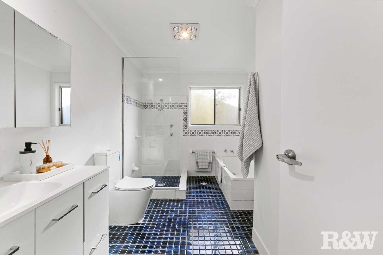 23 Hughes Street Point Clare
