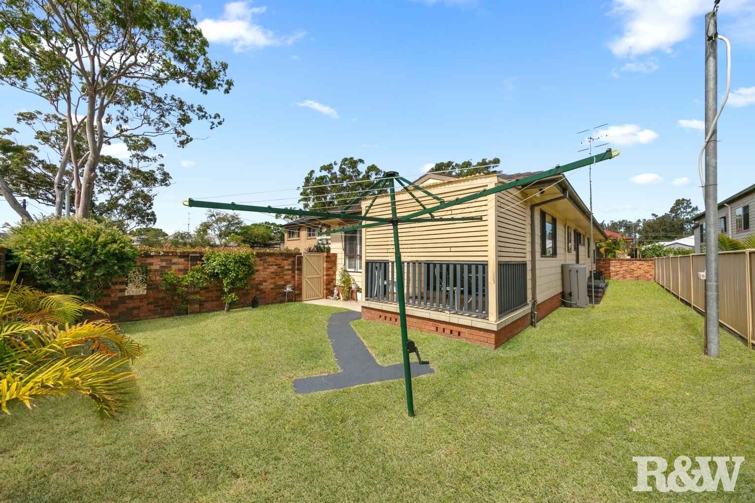 1/16 Greenfield Road Empire Bay 1/16 Greenfield Road Empire Bay