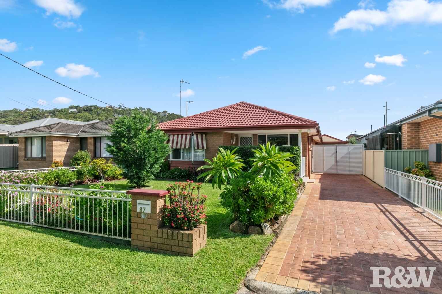 87 Australia Avenue Umina Beach 87 Australia Avenue Umina Beach