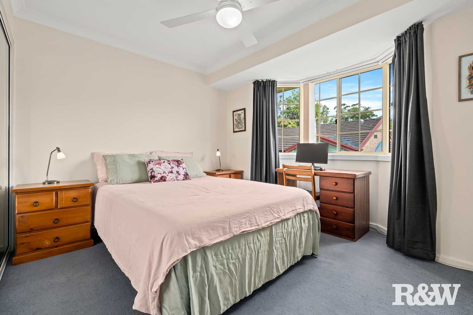 13/219 Brisbane Water Drive Point Clare