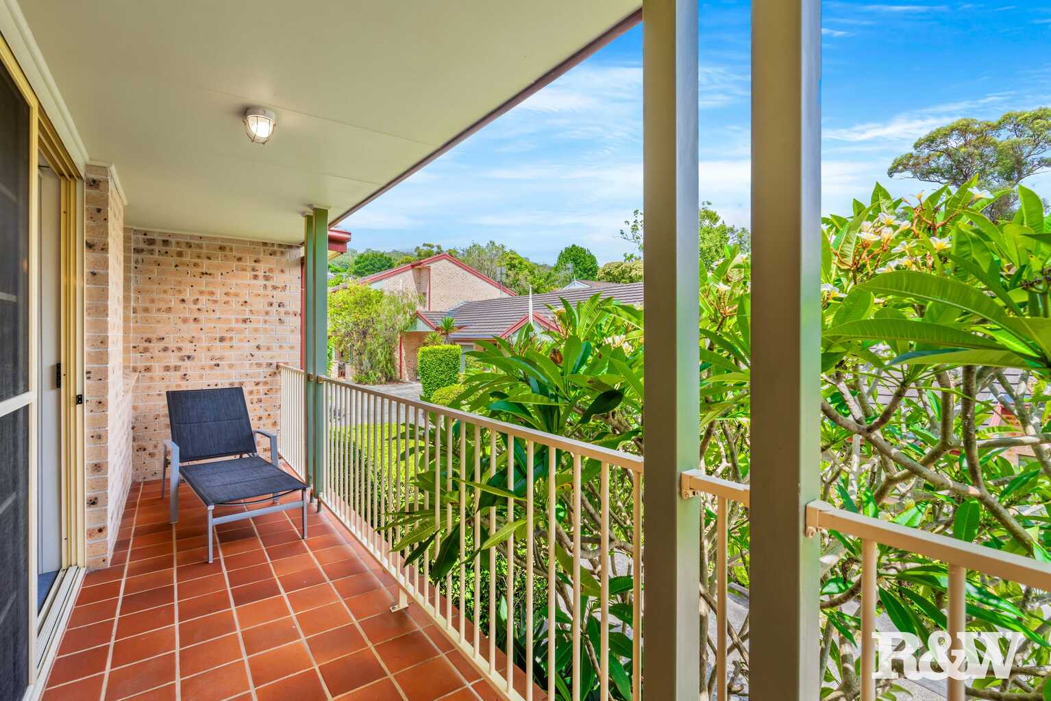 13/219 Brisbane Water Drive Point Clare