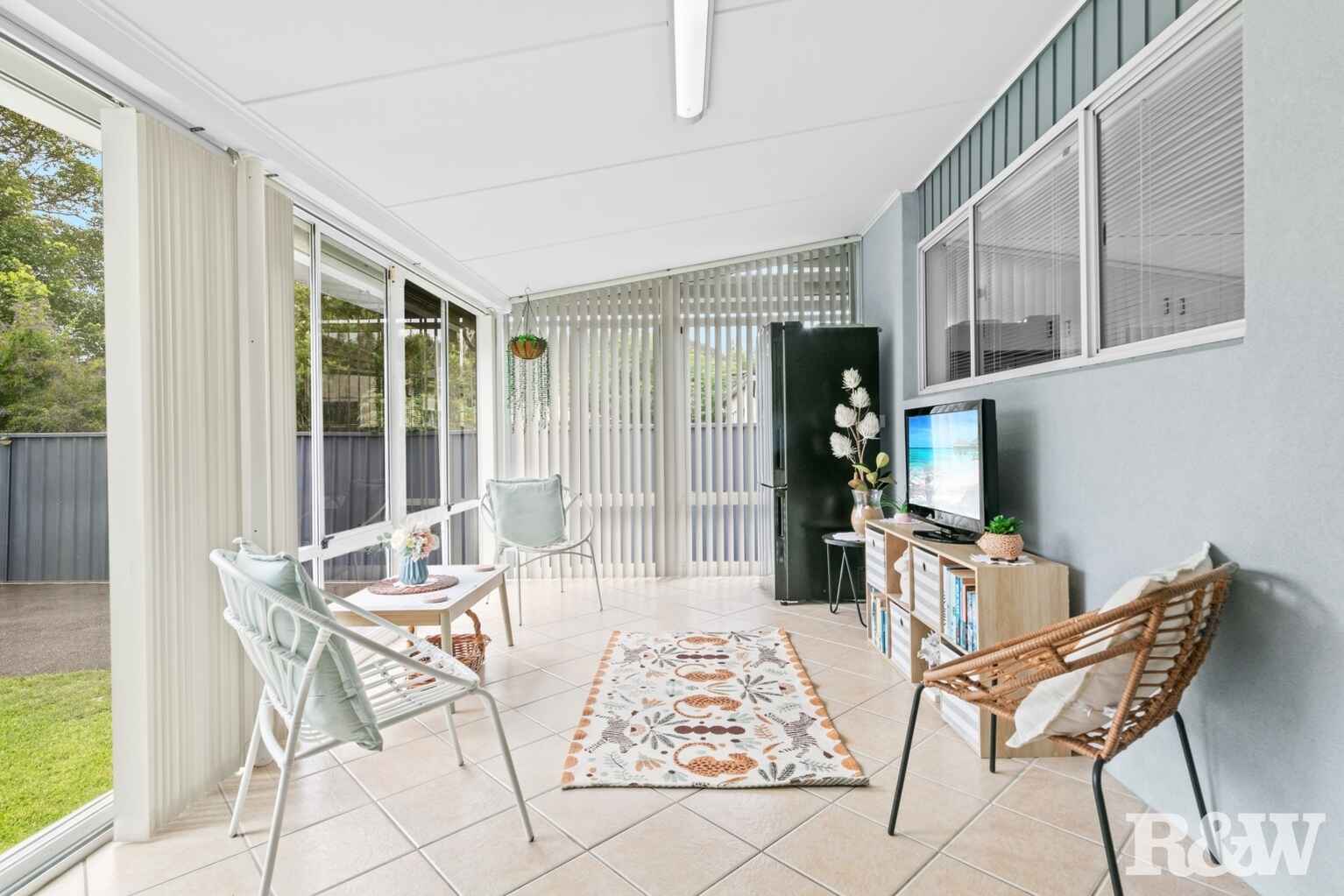 15 Winifred Avenue Umina Beach 15 Winifred Avenue Umina Beach