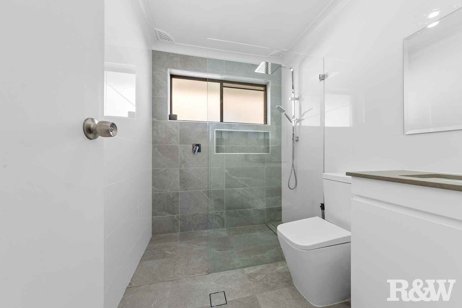 2/3 Telopea Street Booker Bay 2/3 Telopea Street Booker Bay