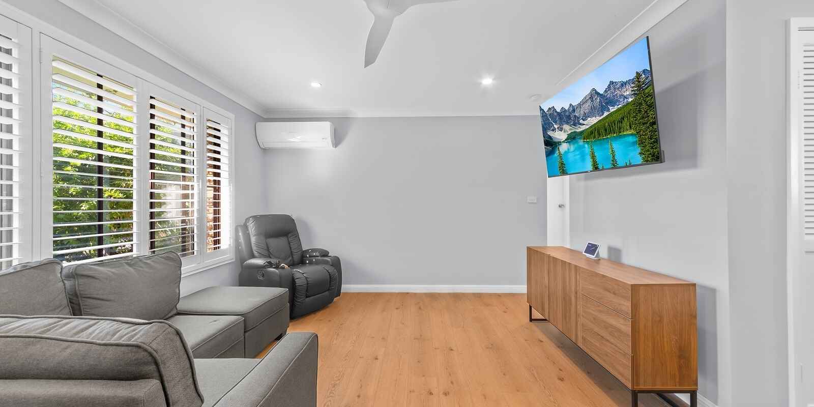 2/3 Telopea Street Booker Bay 2/3 Telopea Street Booker Bay