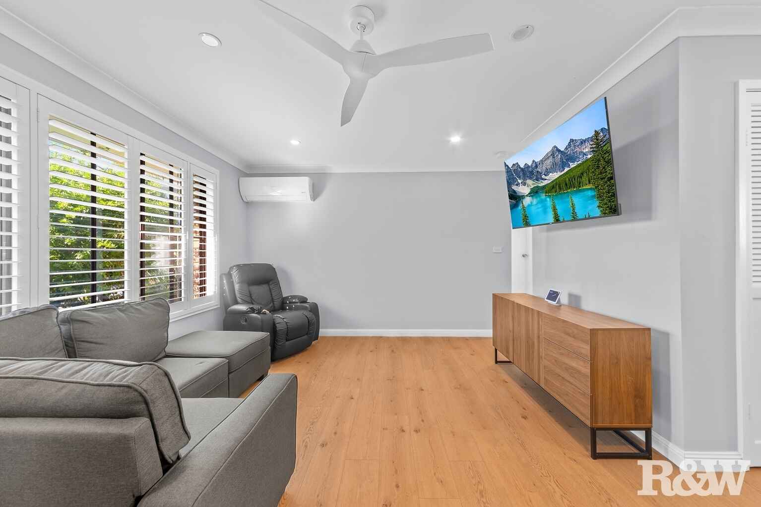 2/3 Telopea Street Booker Bay 2/3 Telopea Street Booker Bay