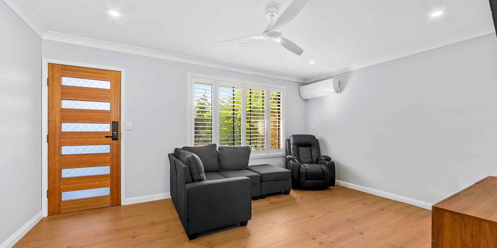 2/3 Telopea Street Booker Bay 2/3 Telopea Street Booker Bay