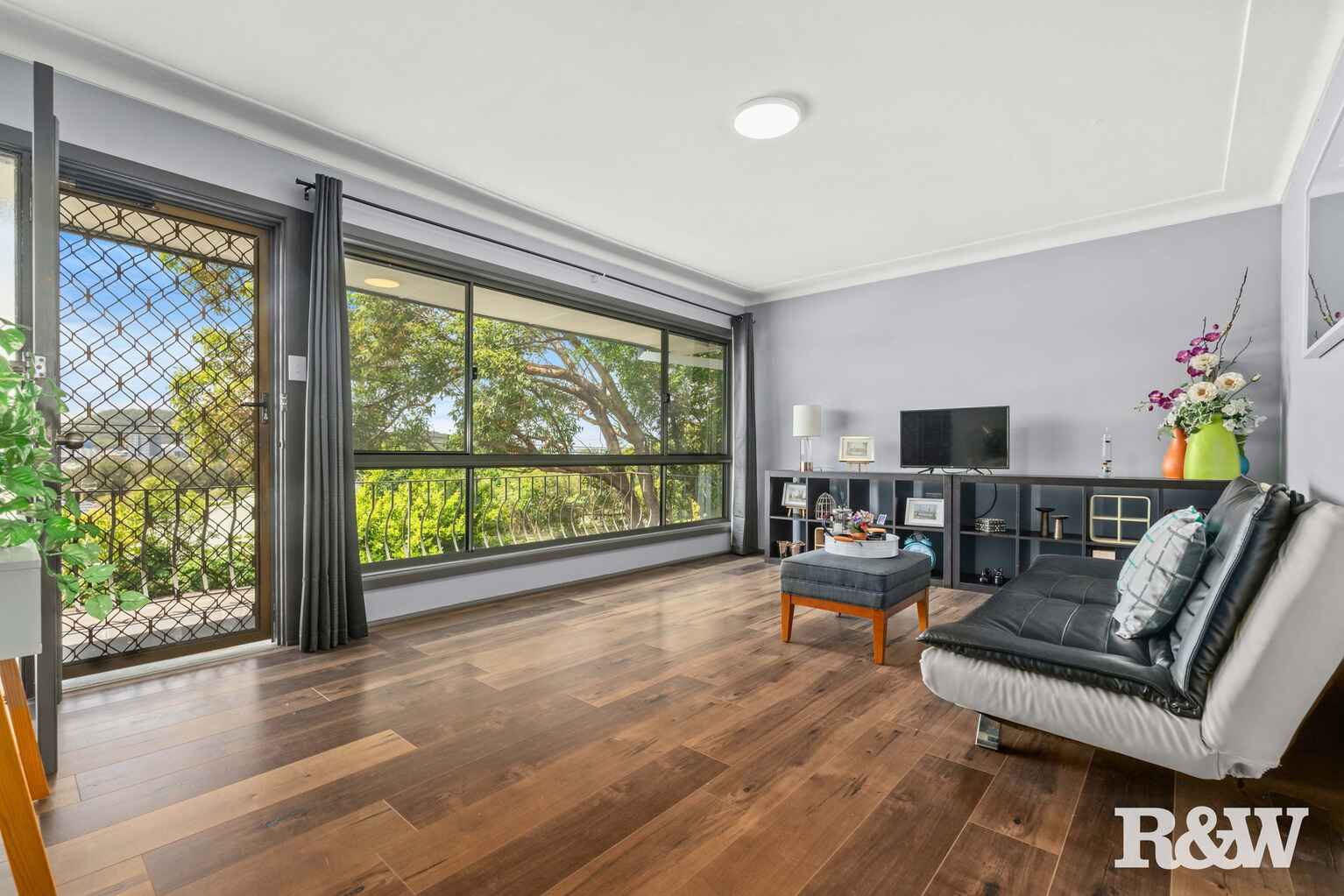 133 Brisbane Water Drive Point Clare 133 Brisbane Water Drive Point Clare