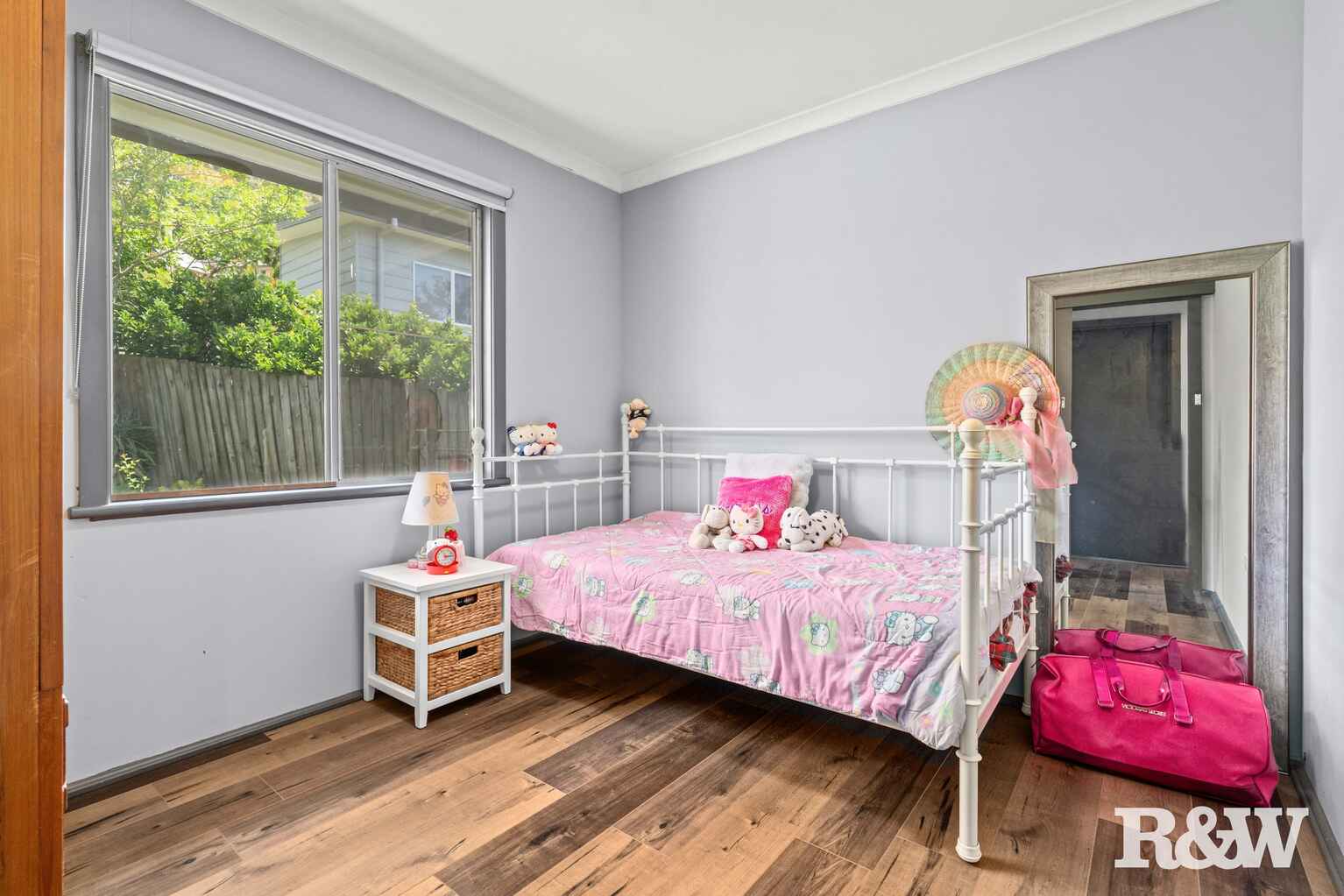 133 Brisbane Water Drive Point Clare 133 Brisbane Water Drive Point Clare