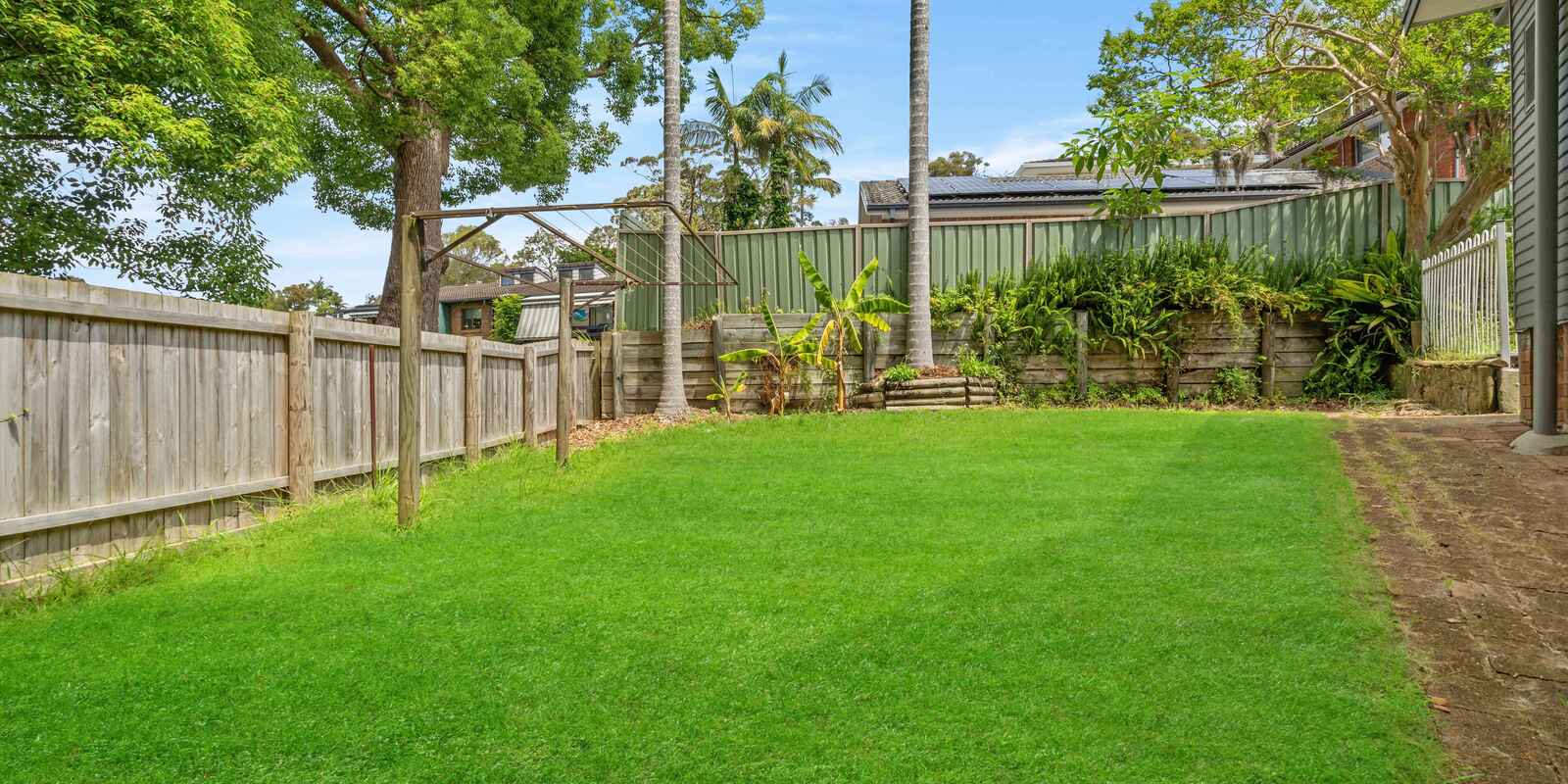 133 Brisbane Water Drive Point Clare 133 Brisbane Water Drive Point Clare