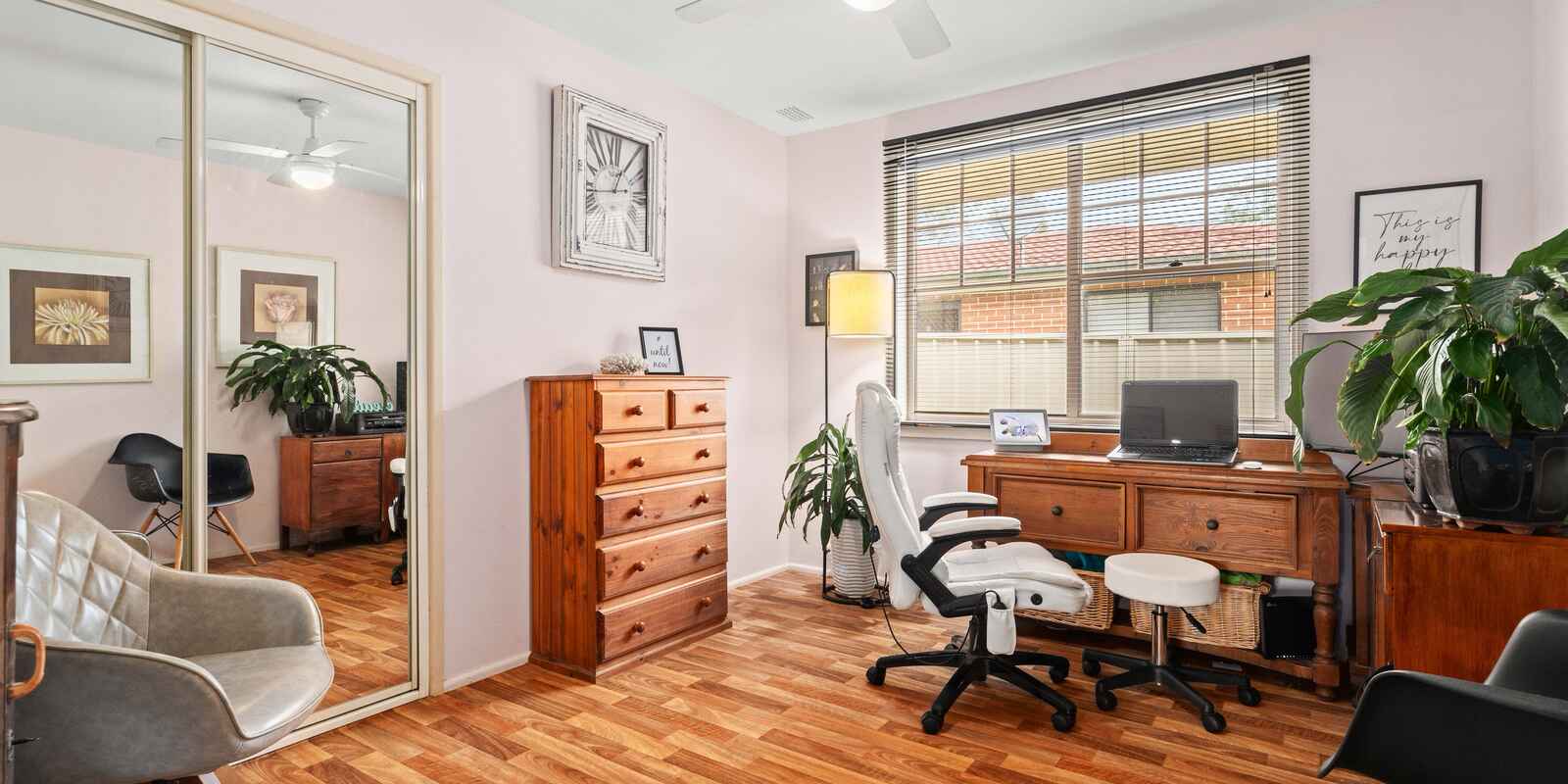 24 Parkhill Road Wyoming 24 Parkhill Road Wyoming