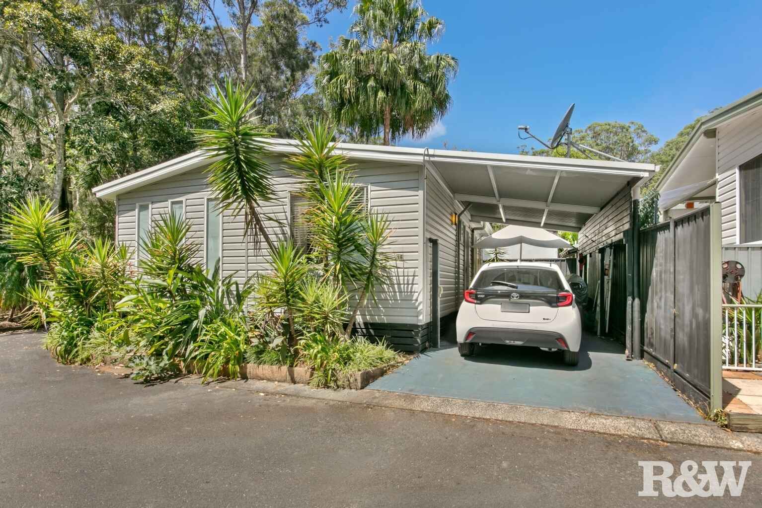 18/437 Wards Hill Road Empire Bay