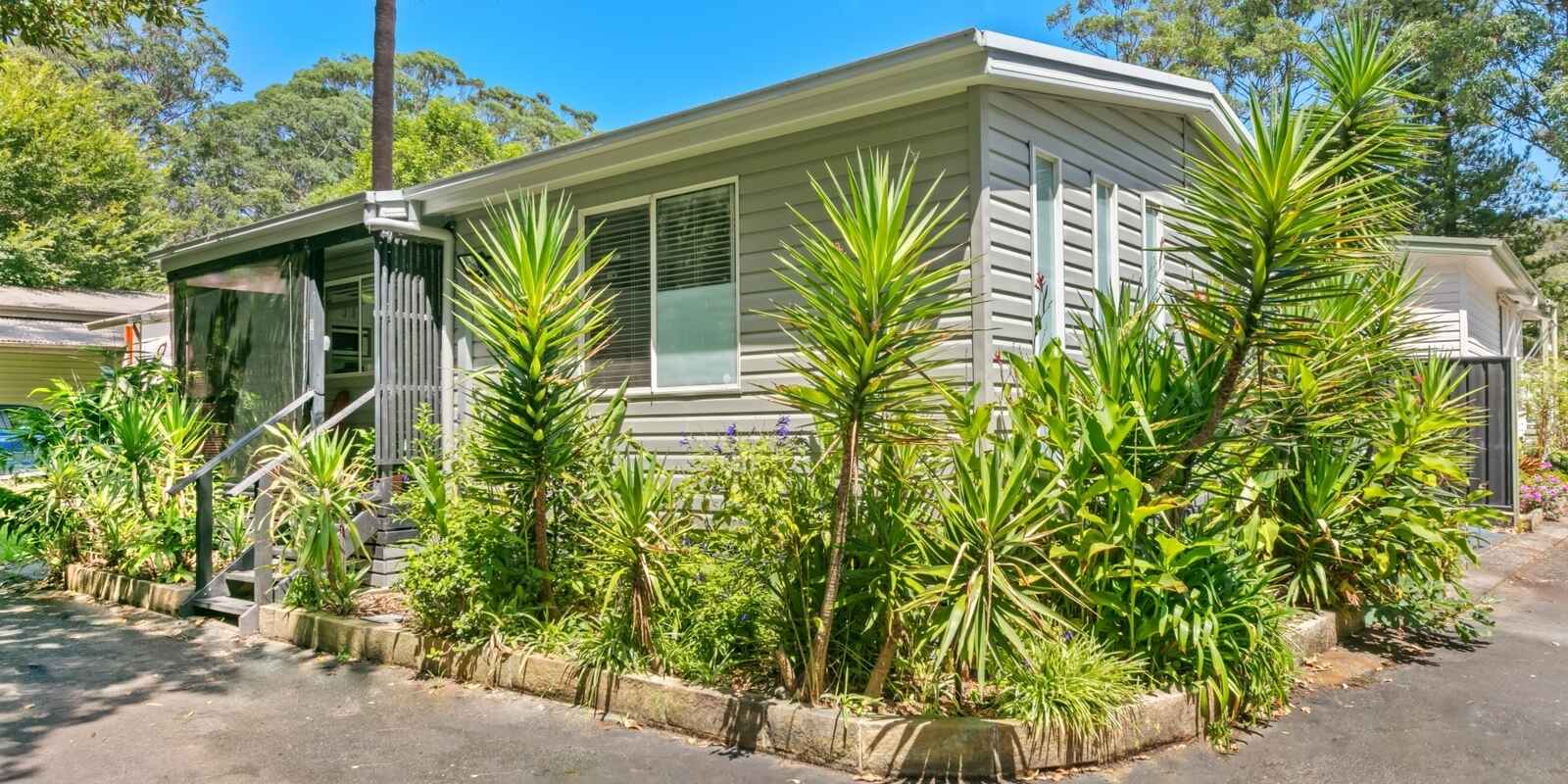 18/437 Wards Hill Road Empire Bay