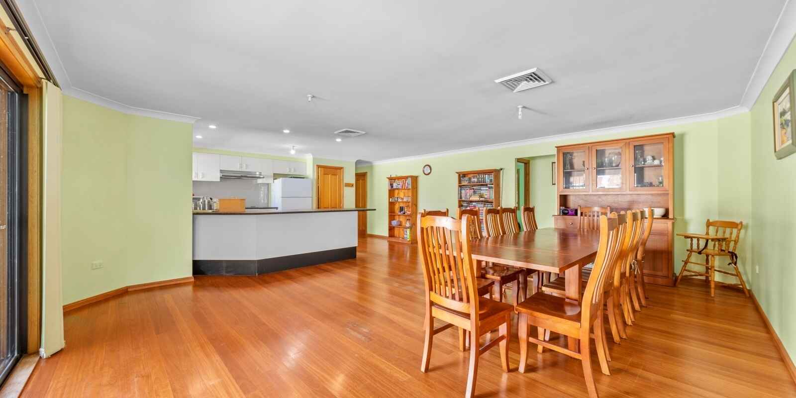 10a Angler St Woy Woy