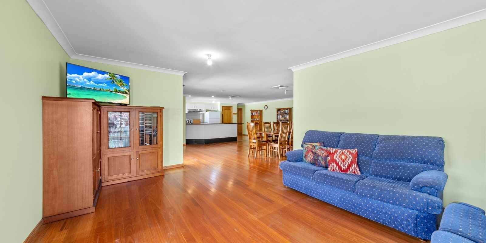 10a Angler St Woy Woy