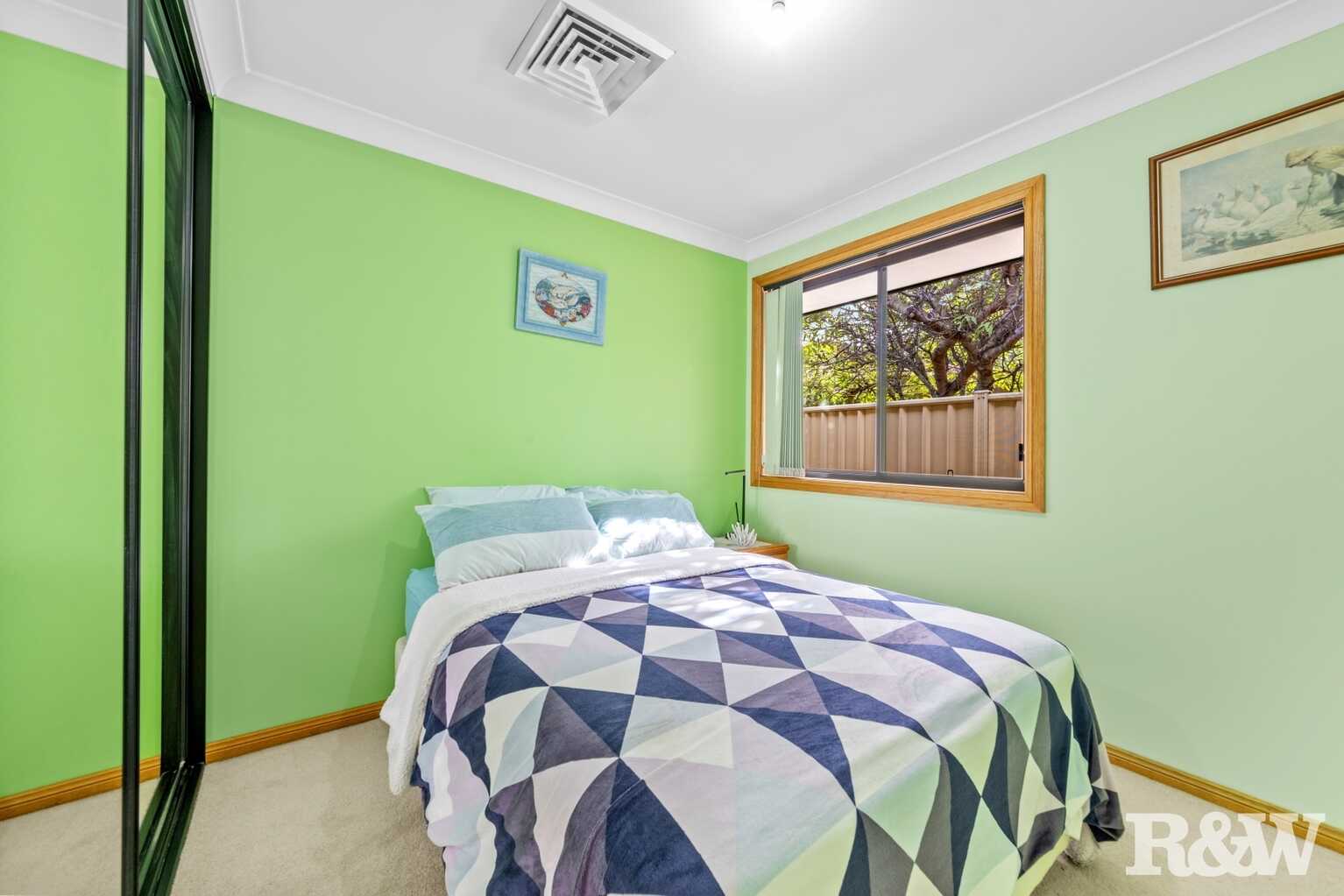 10a Angler St Woy Woy