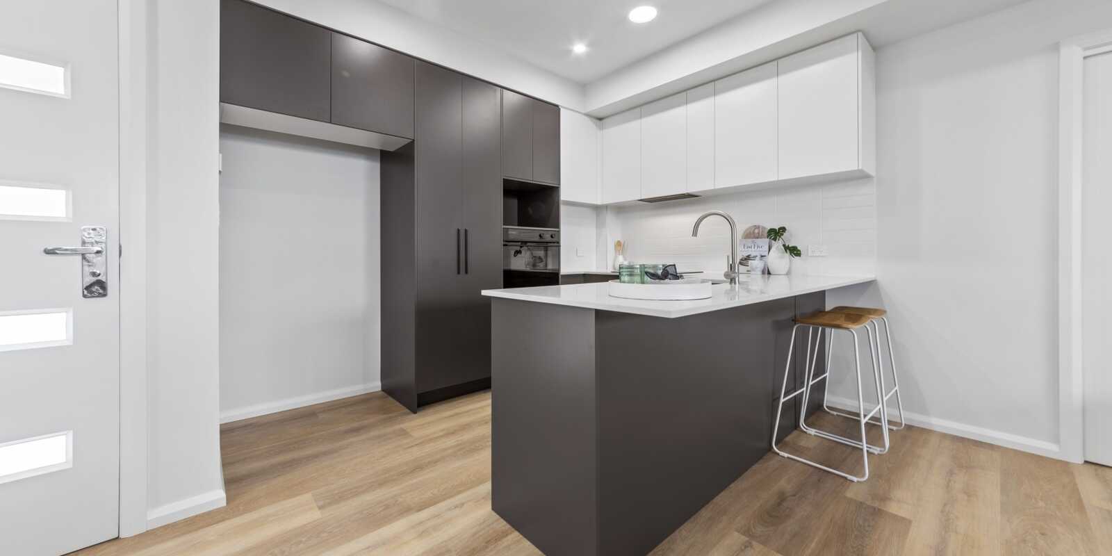2/21 Warrah Street Ettalong Beach