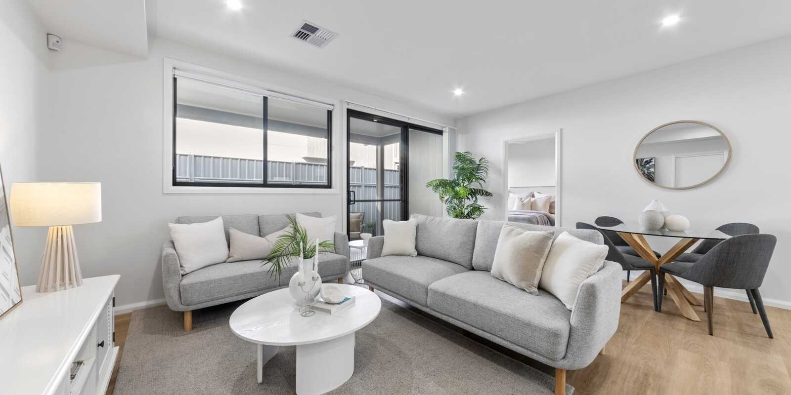 2/21 Warrah Street Ettalong Beach