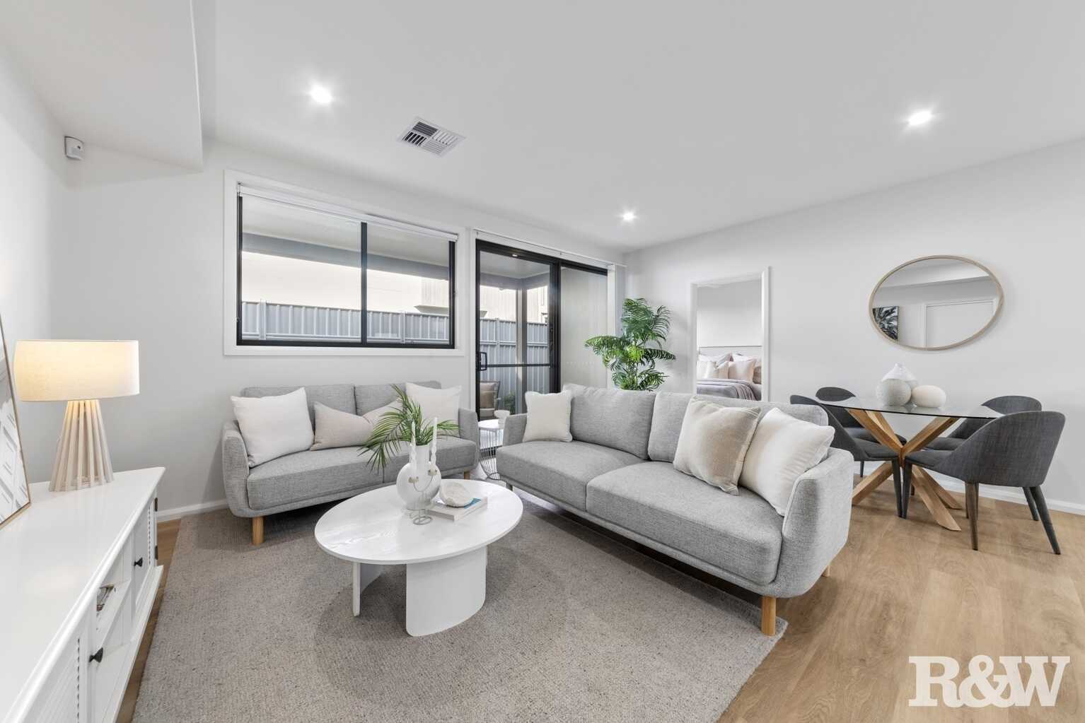 2/21 Warrah Street Ettalong Beach