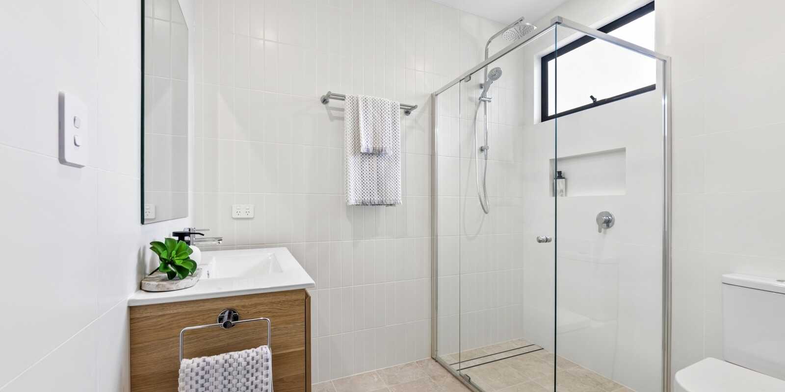 2/21 Warrah Street Ettalong Beach