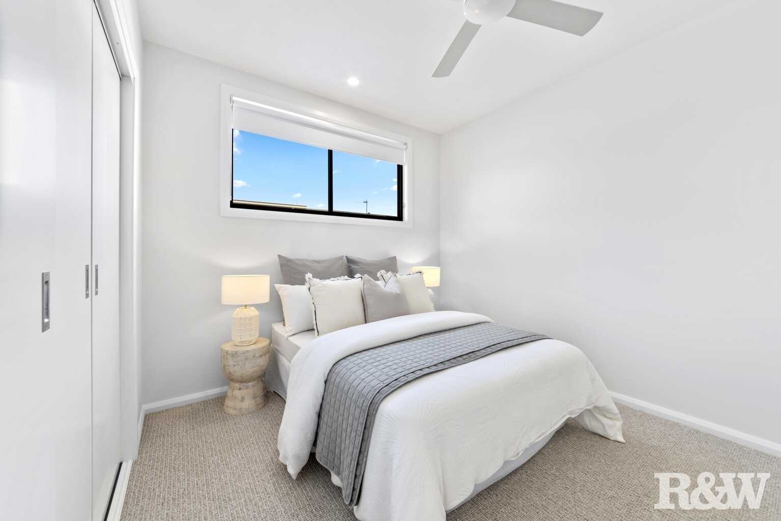 2/21 Warrah Street Ettalong Beach