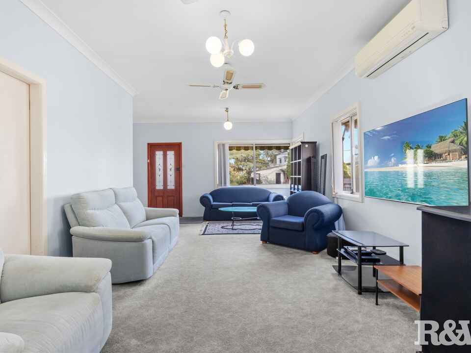 71 Karingi Street Ettalong Beach