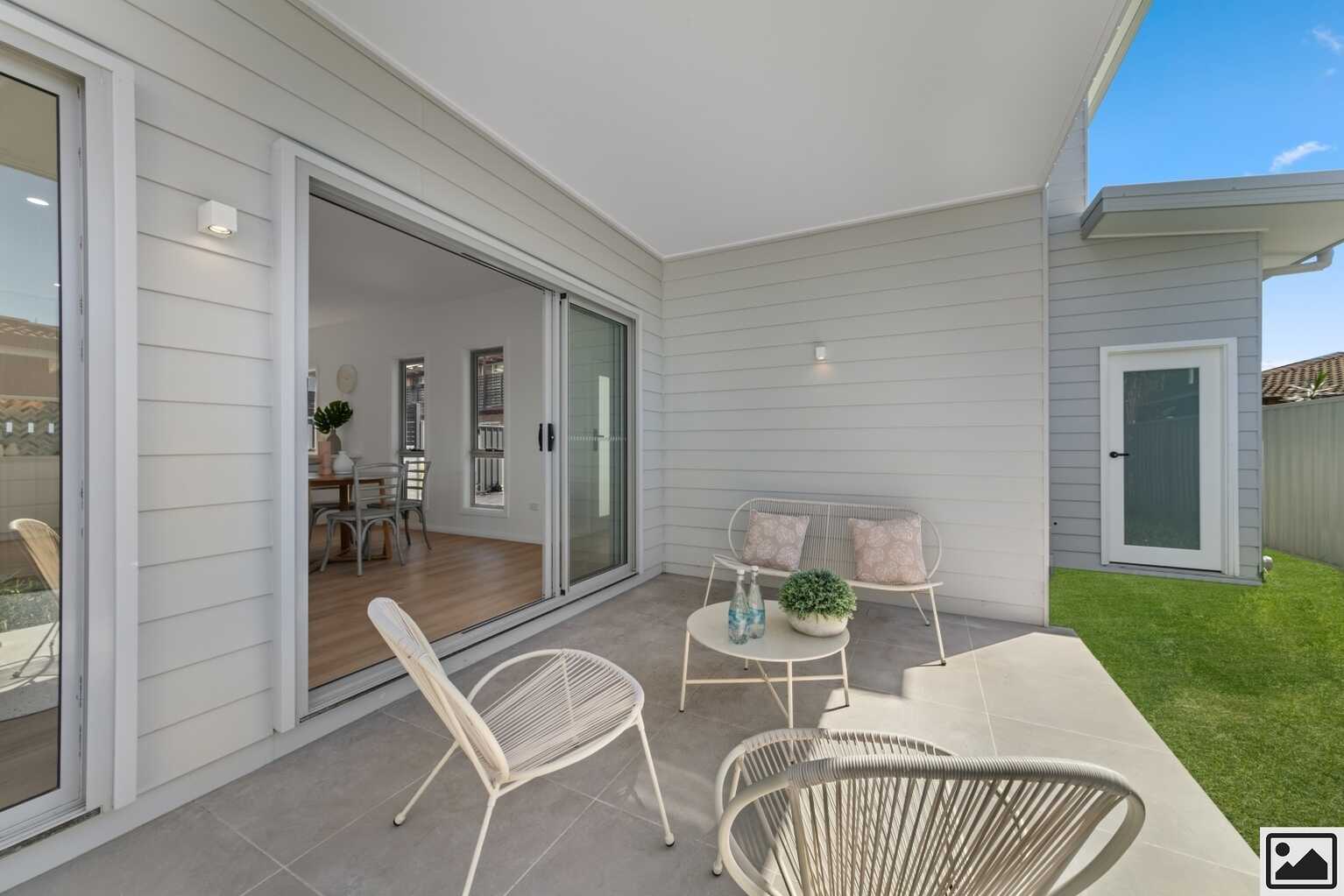 3/42 Bogan Road Booker Bay