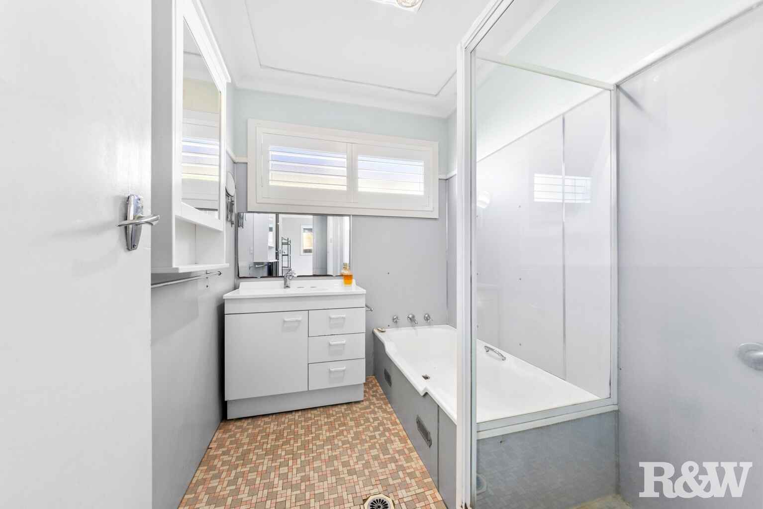 84 Mcmasters Road Woy Woy