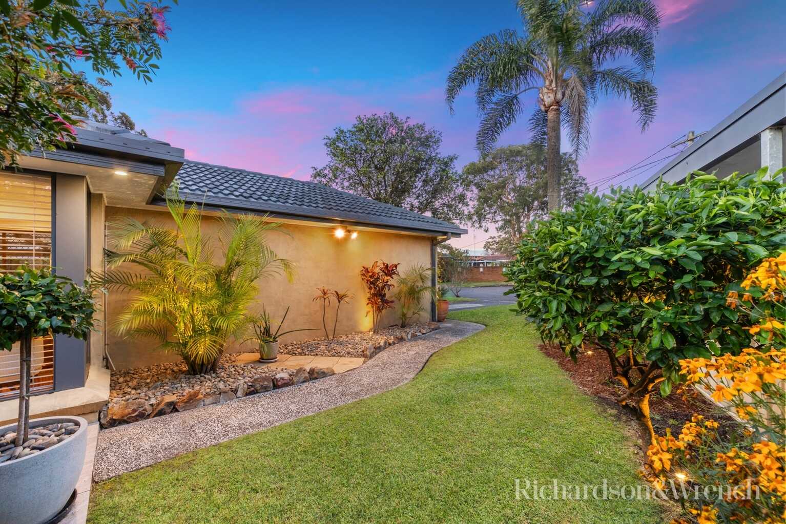 16 Jasmine Place Umina Beach