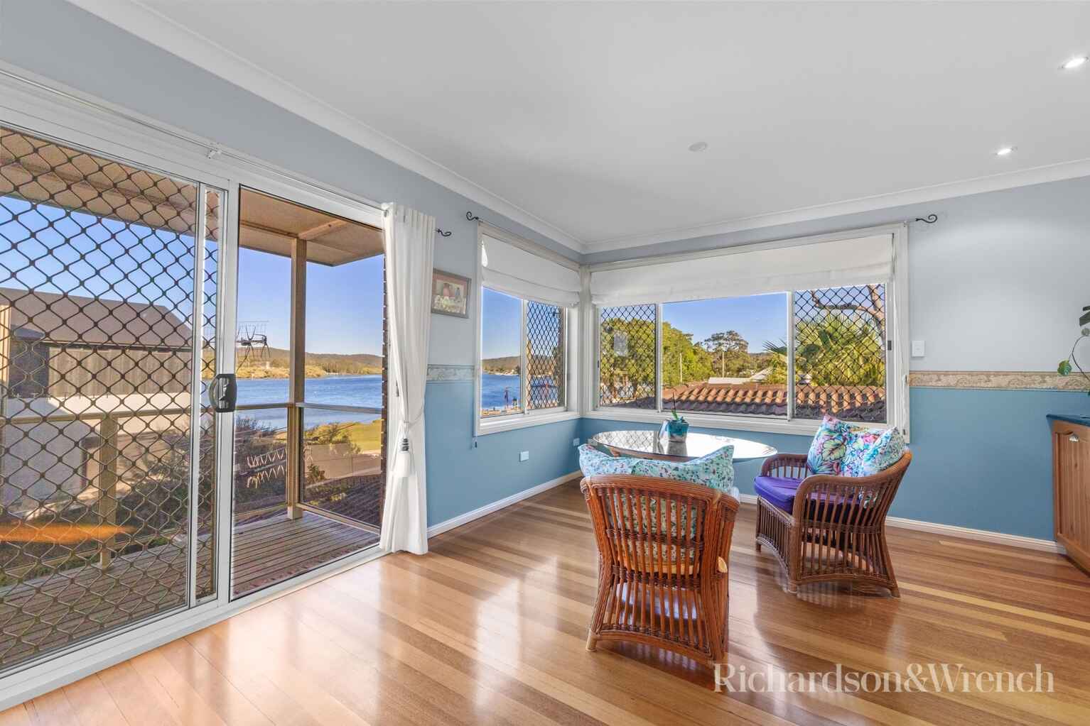 30 Sorrento Road Empire Bay 30 Sorrento Road Empire Bay