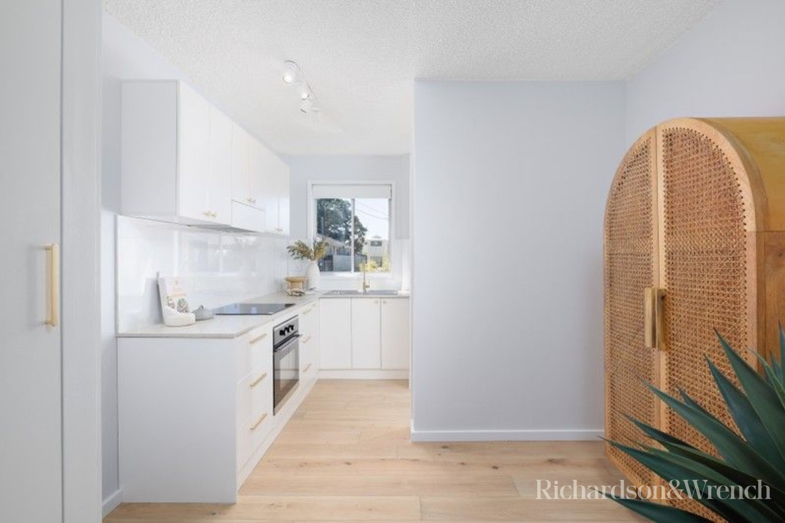 2/159 Booker Bay Road Booker Bay 2/159 Booker Bay Road Booker Bay