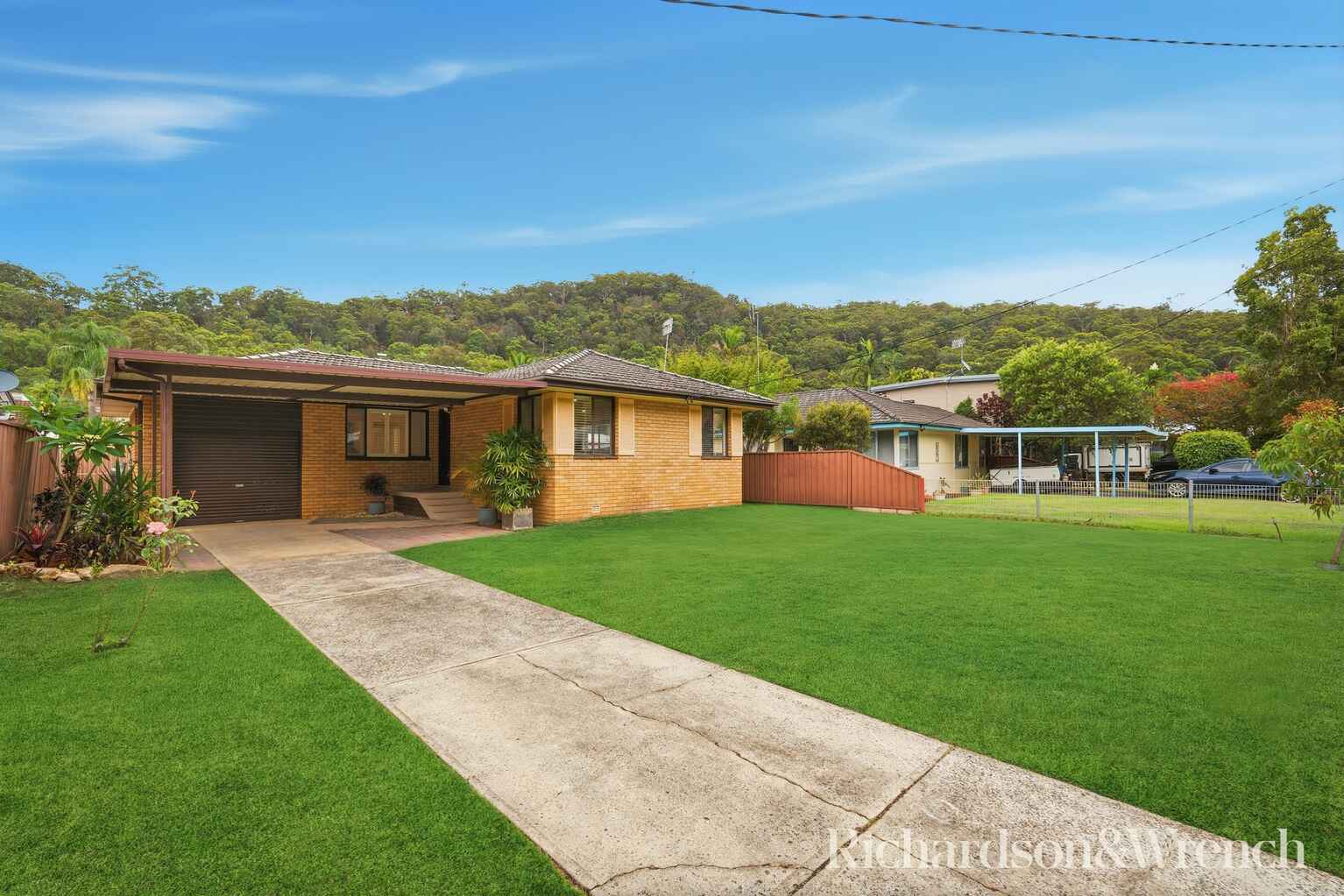 42 Bluefish Crescent Tascott 42 Bluefish Crescent Tascott