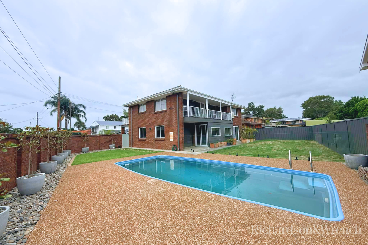 16 Pioneer Road Umina Beach 16 Pioneer Road Umina Beach