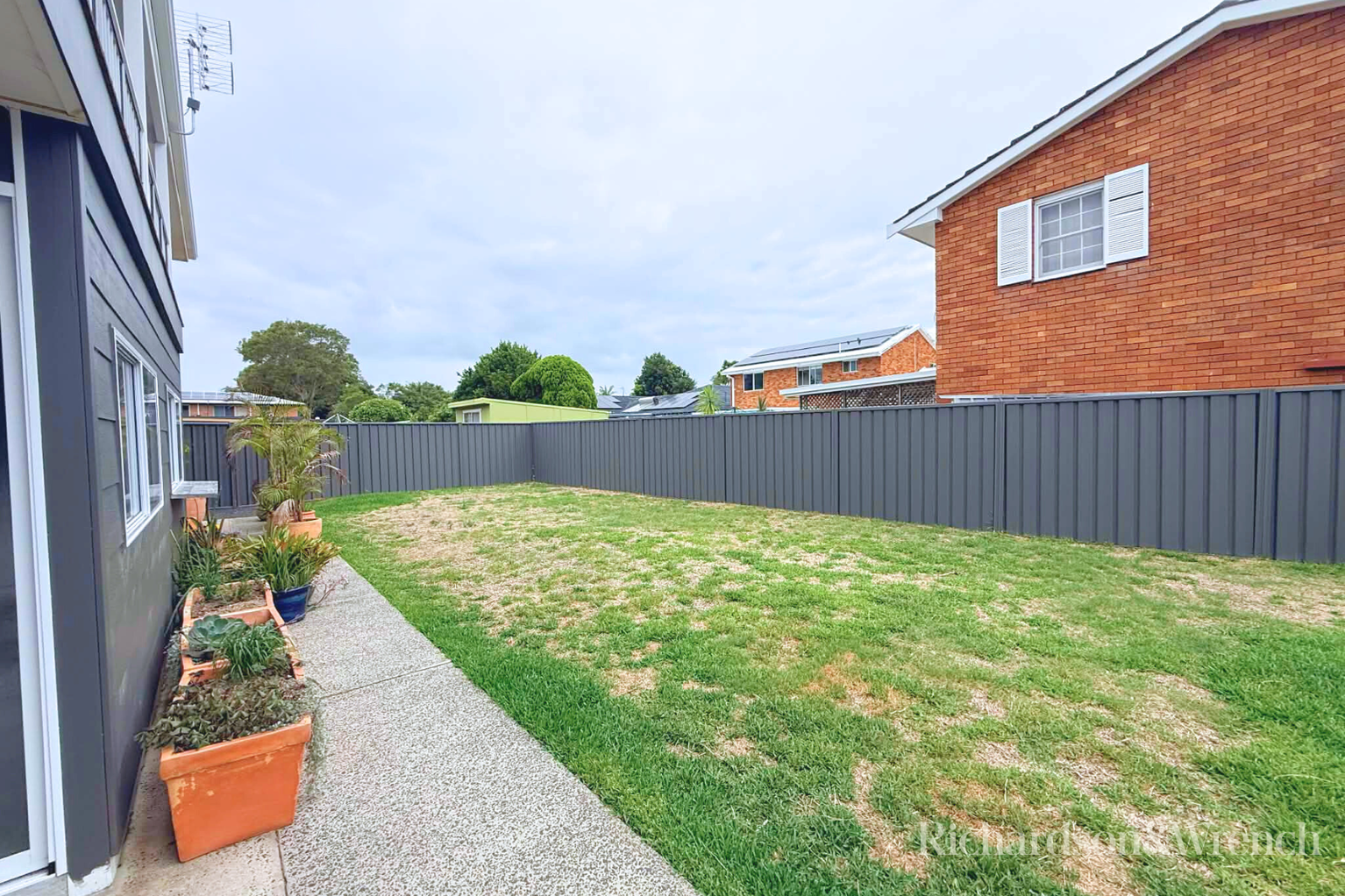 16 Pioneer Road Umina Beach 16 Pioneer Road Umina Beach