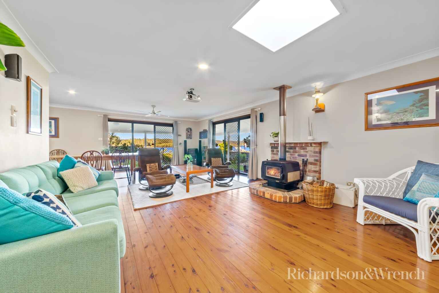 30 Sorrento Road Empire Bay 30 Sorrento Road Empire Bay