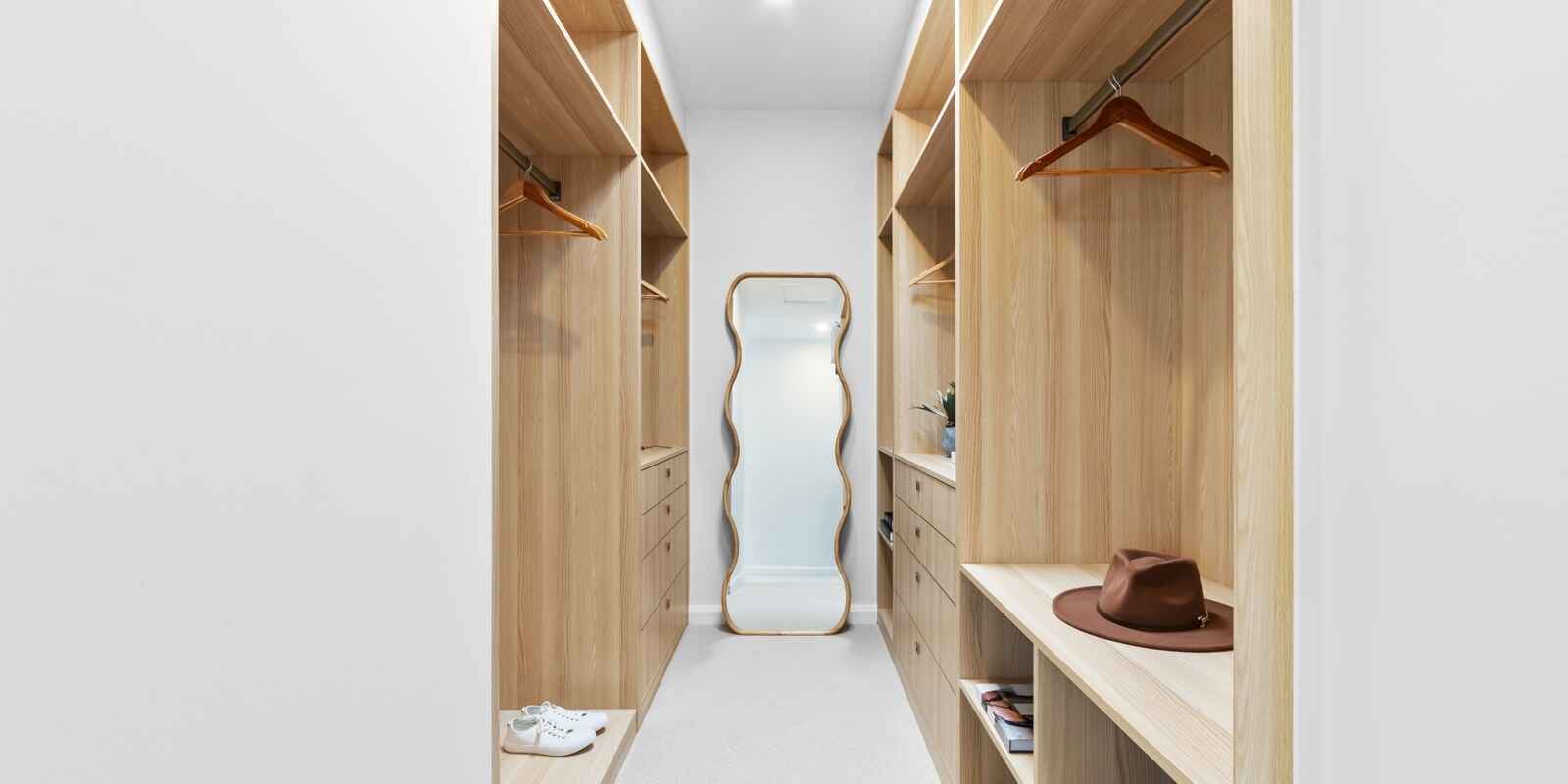 1,2&5/48-50 Gallipoli Avenue Blackwall