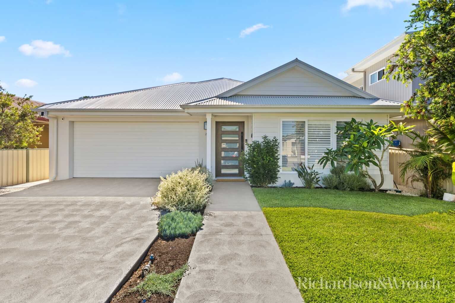 26 Davis Street Booker Bay