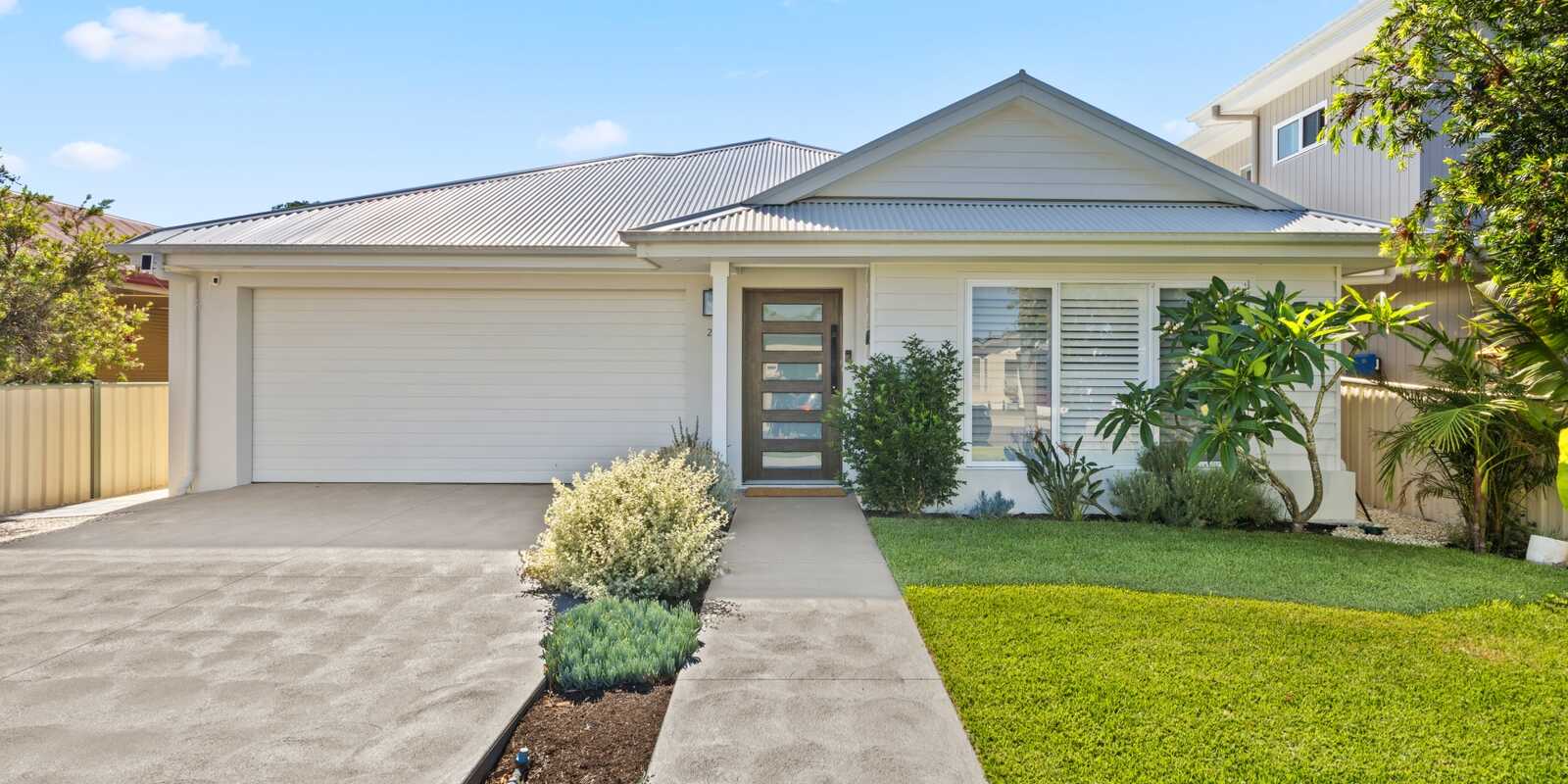 26 Davis Street Booker Bay 26 Davis Street Booker Bay
