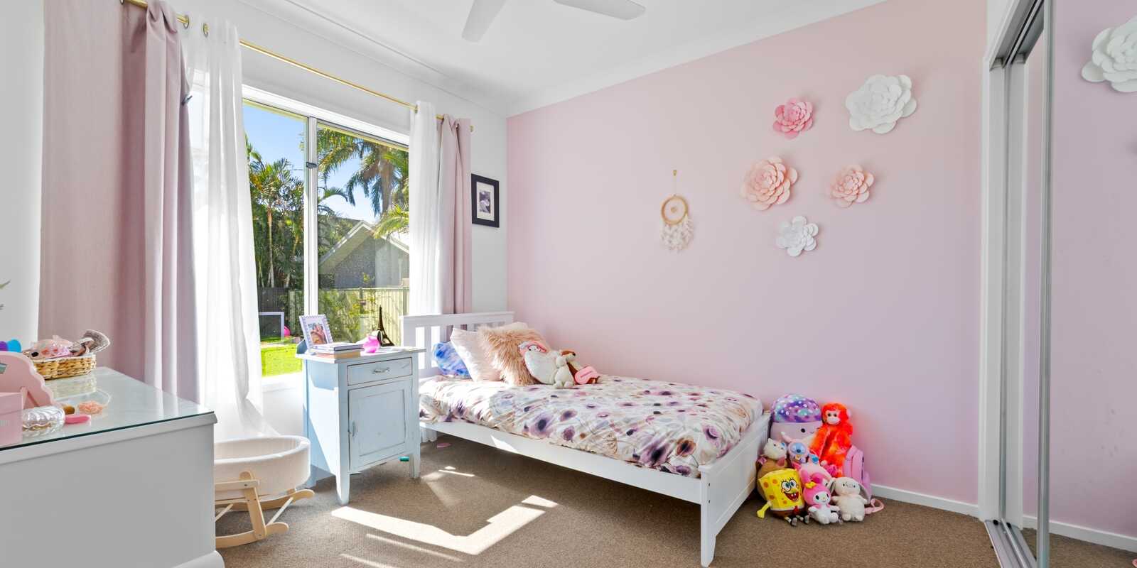 26 Davis Street Booker Bay 26 Davis Street Booker Bay