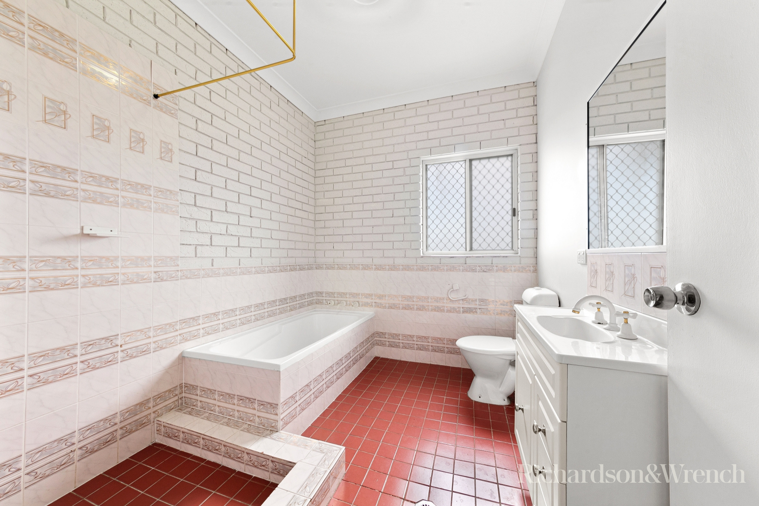 17 The Palisade Umina Beach