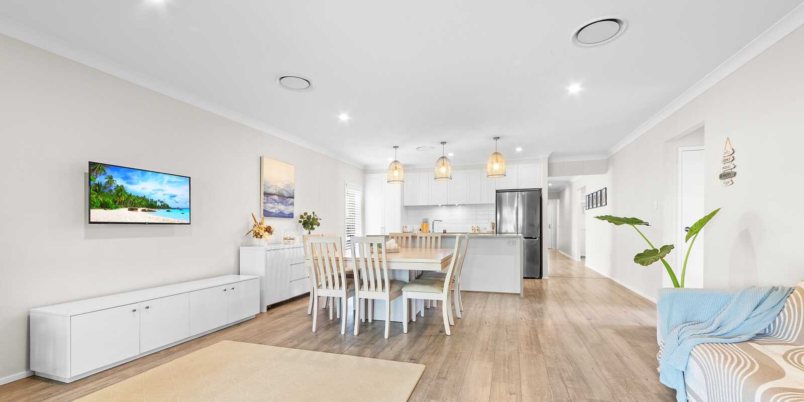 86 McEvoy Avenue Umina Beach 86 McEvoy Avenue Umina Beach