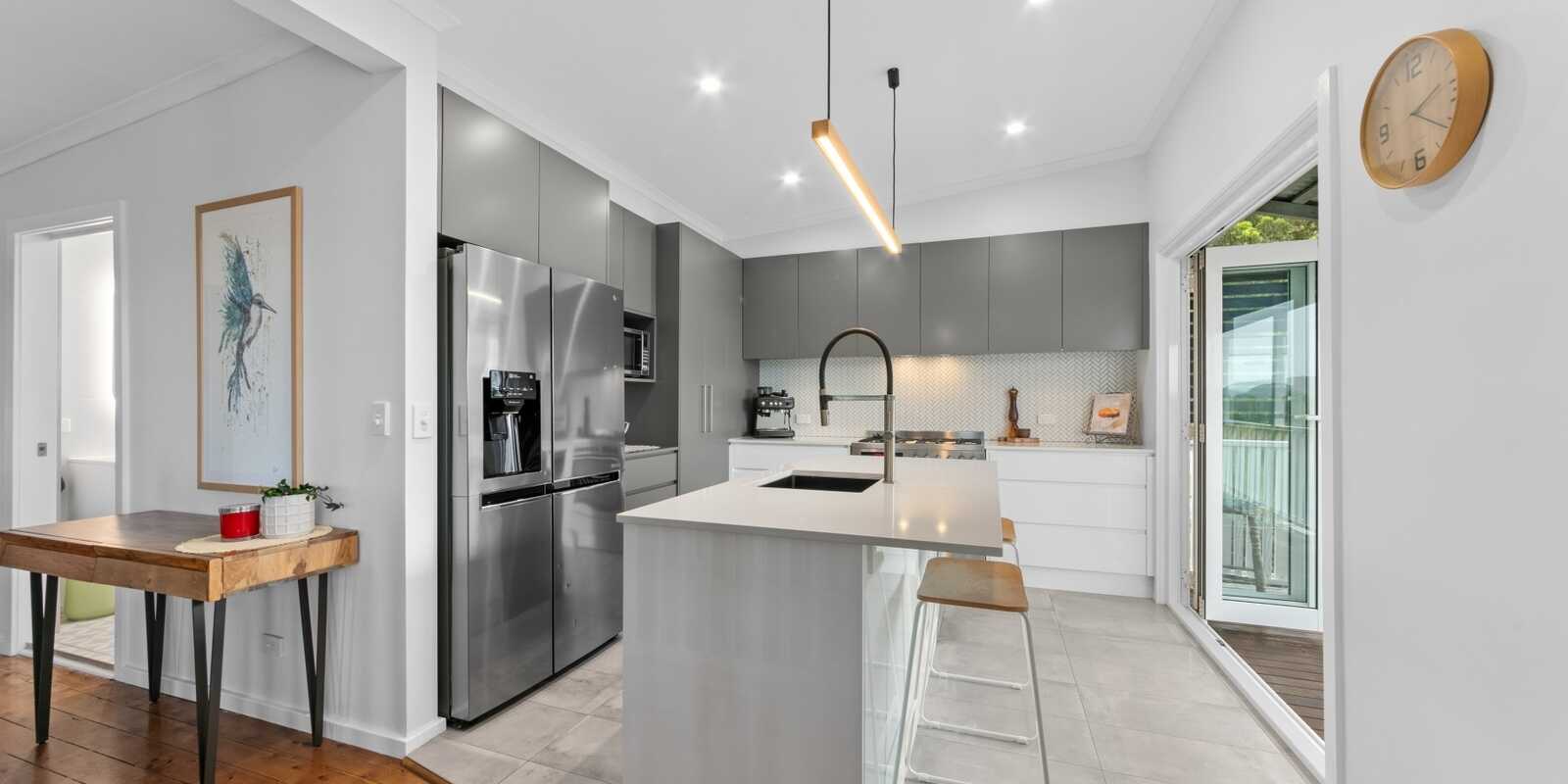 208 Veron Road Umina Beach 208 Veron Road Umina Beach