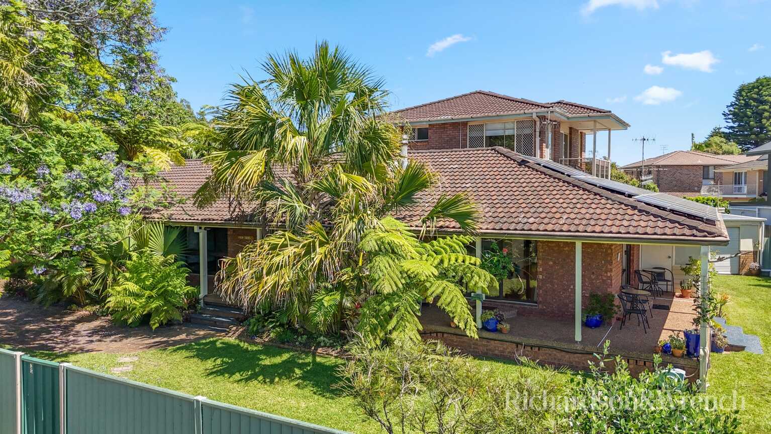 30 Sorrento Road Empire Bay 30 Sorrento Road Empire Bay